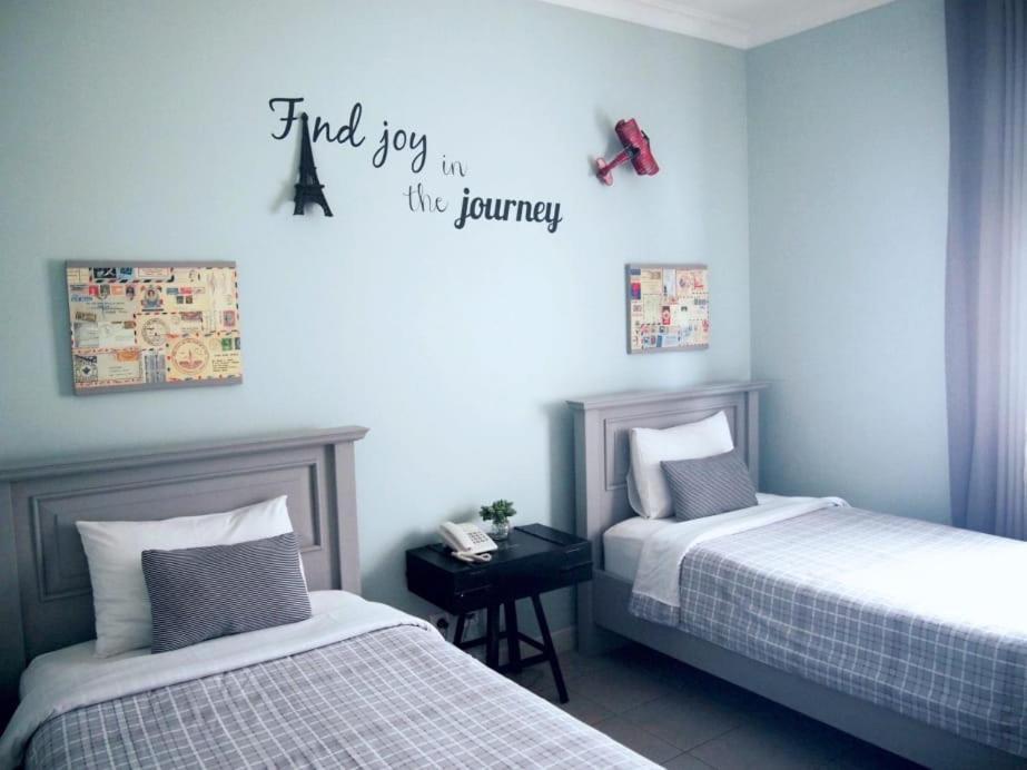 Cottonwood Bed & Breakfast House Bandung Buitenkant foto