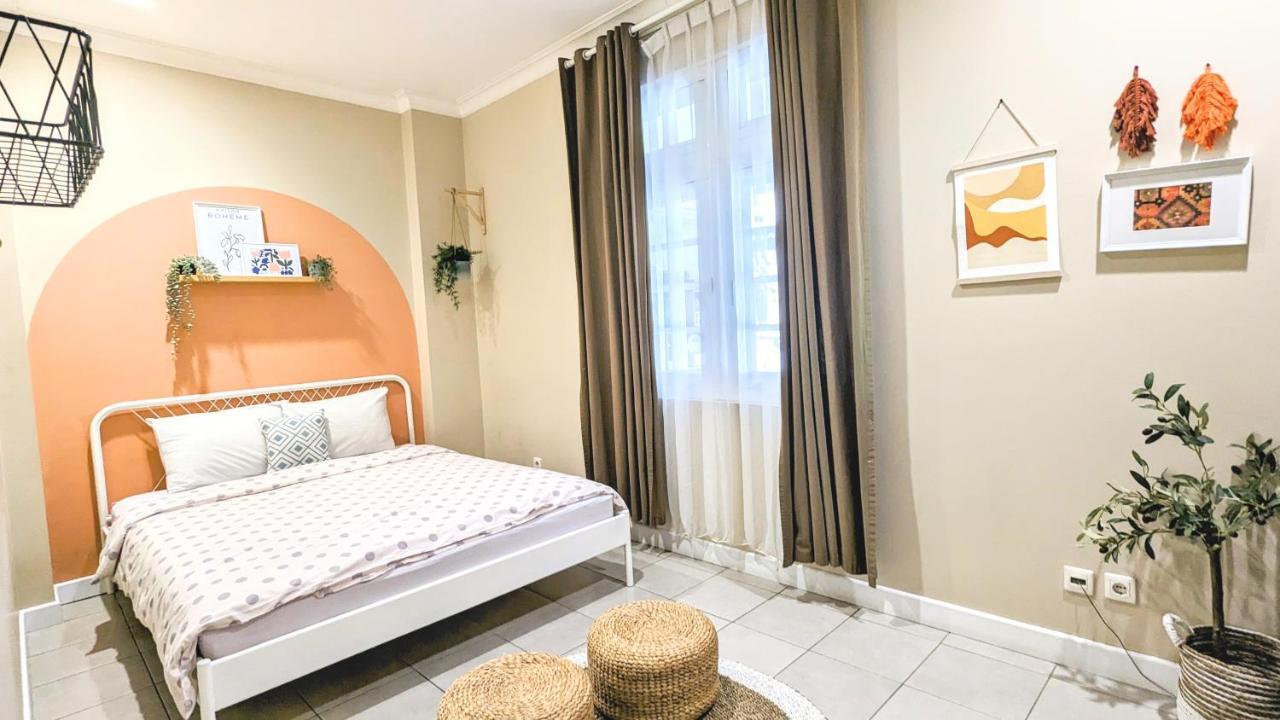 Cottonwood Bed & Breakfast House Bandung Buitenkant foto